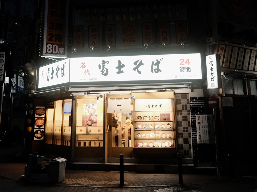 戴尔科技估计全年营收1050亿